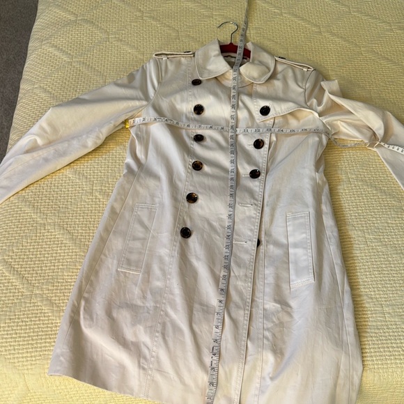 Banana Republic Rain coat, Camel/Beige Double breasted Medium - Picture 10 of 10